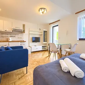  Apartment Punta Kroatien